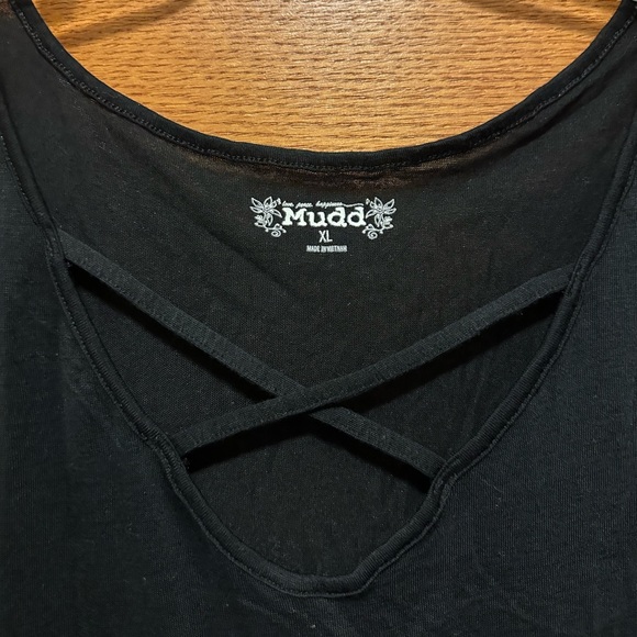 Black Top - Picture 2 of 3